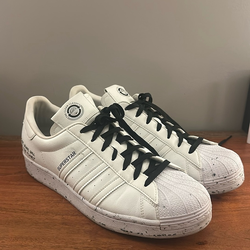 ADIDAS SUPERSTAR THE CLEAN CLASSICS BLACK + WHITE SPECK SIZE US 12